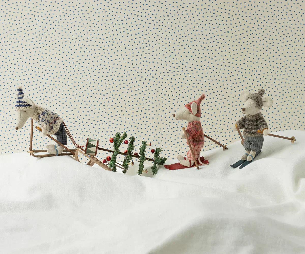 Maileg Winter mouse with ski set, Big sister - Rose - Caitly