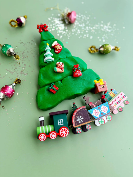 Christmas Train Sensory Play Dough Play Kit - Caitly
