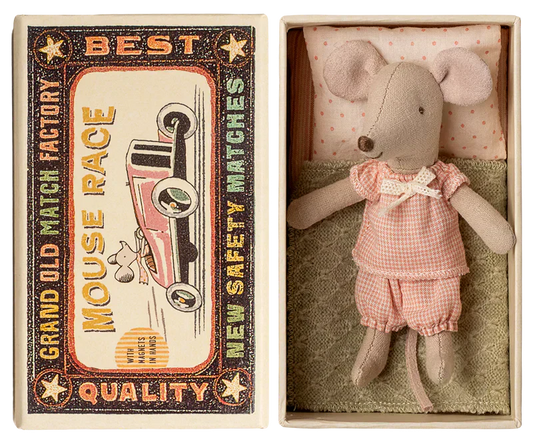 Maileg Princess Mouse, Little sister in Matchbox - Gingham Set - Caitly