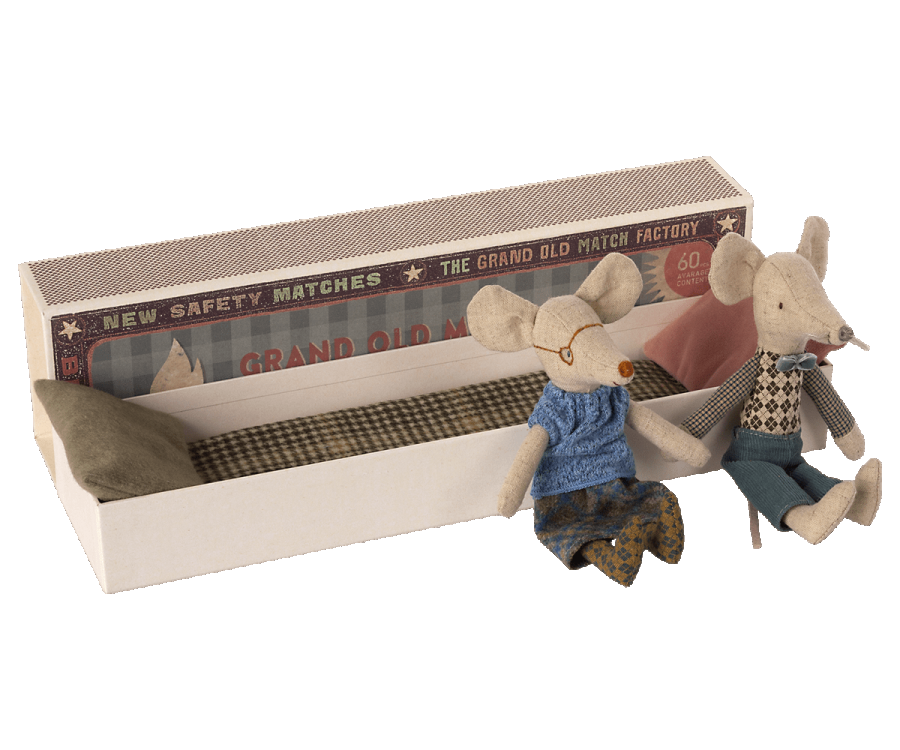 Grandma & Grandpa Mouse in Matchbox - Caitly